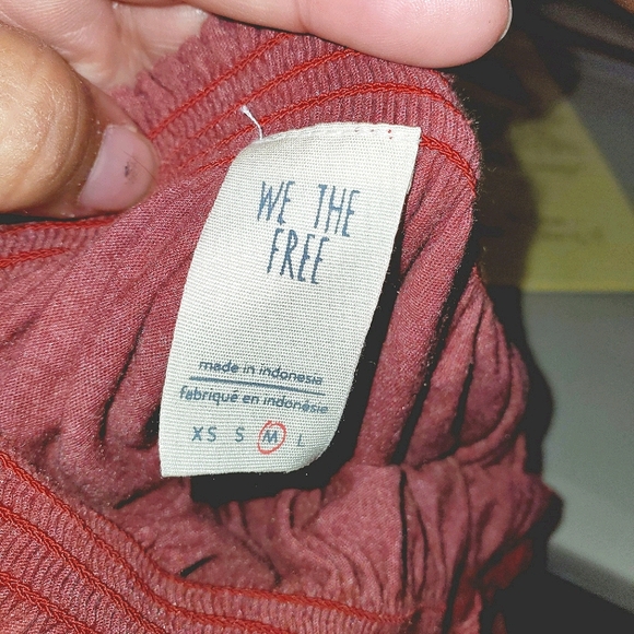 WE THE FREE Cold Shoulder Bell Sleeve Boho Blouse - Picture 4 of 5